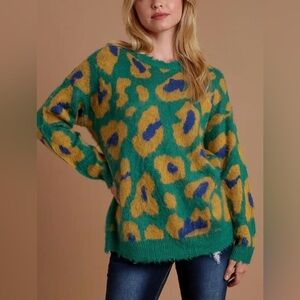 Green Leopard Print Distressed Hem Sweater